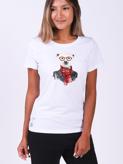 C001;White;model1